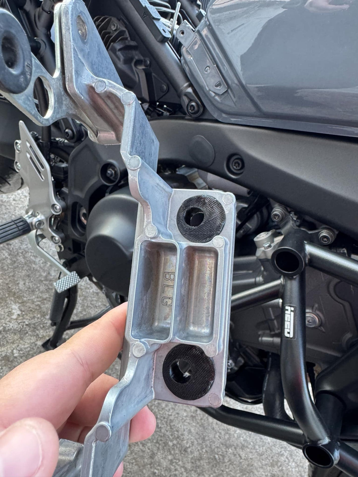 Custom 3D printed κιτ ανύψωσης σέλας για Yamaha Tracer 9 (2021–2025)